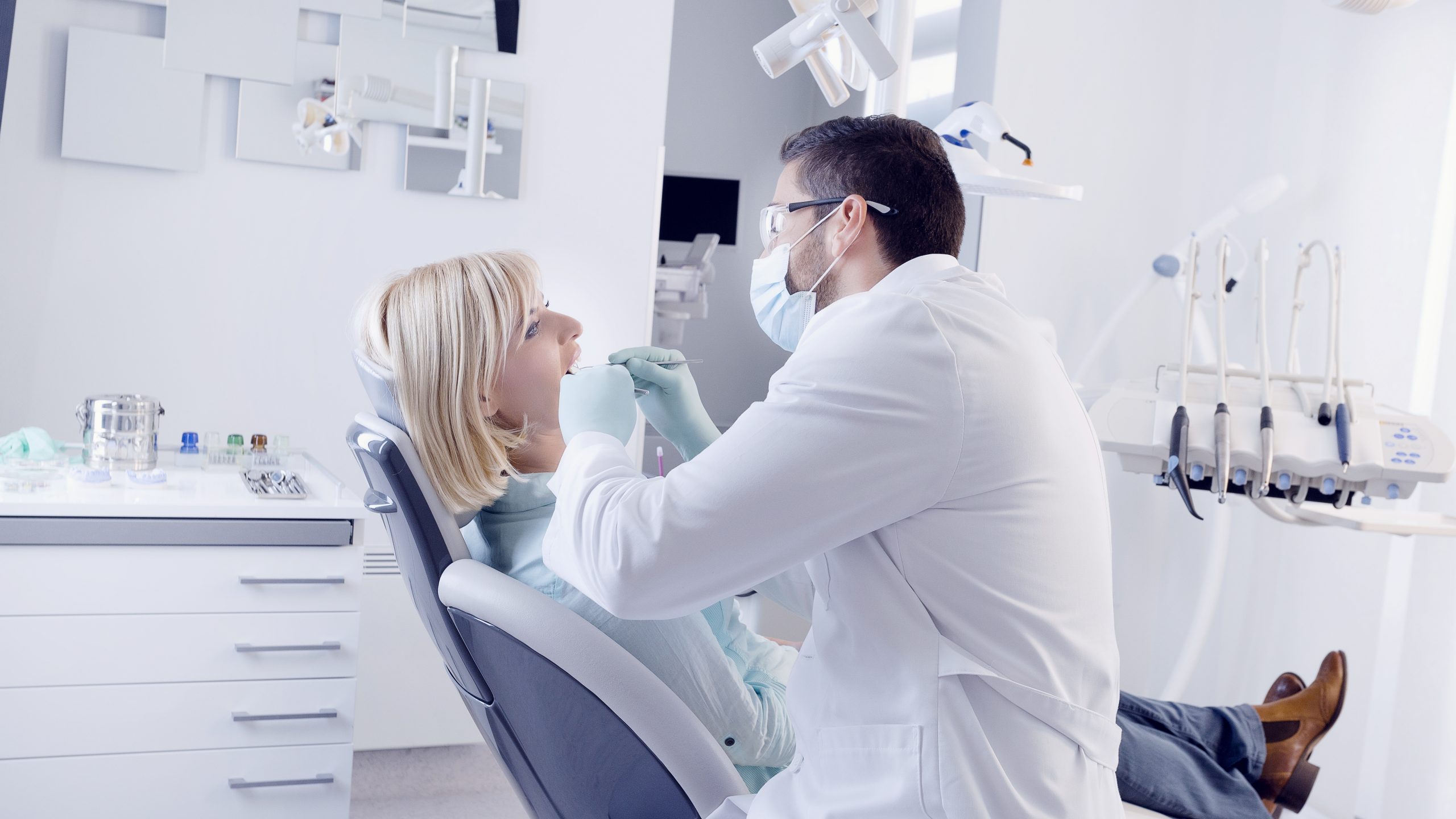 Dentist in Sunset, LA